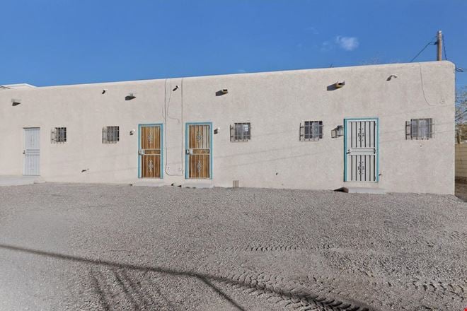 768 SF Retail/Office High Traffic Location