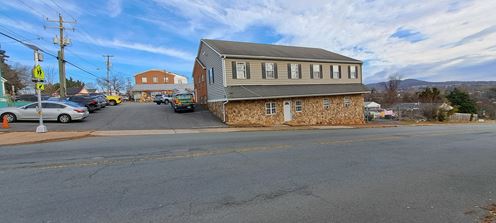 OWNER/OCCUPANT OPPORTUNITY
