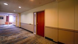Premier Skyway-Connected Office 