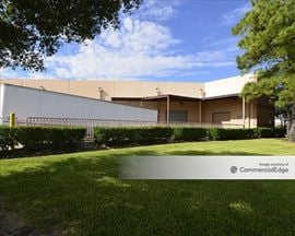 Northchase Plaza