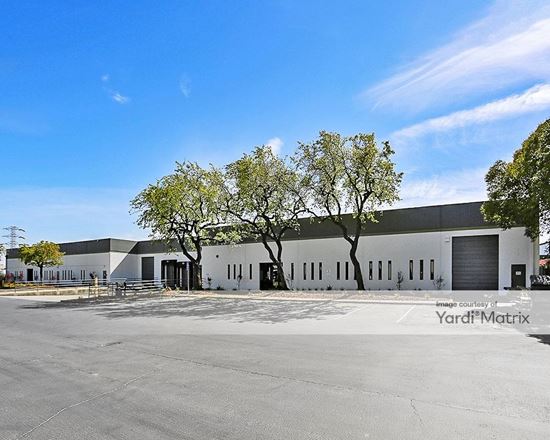 Whitney Airport Commerce Center