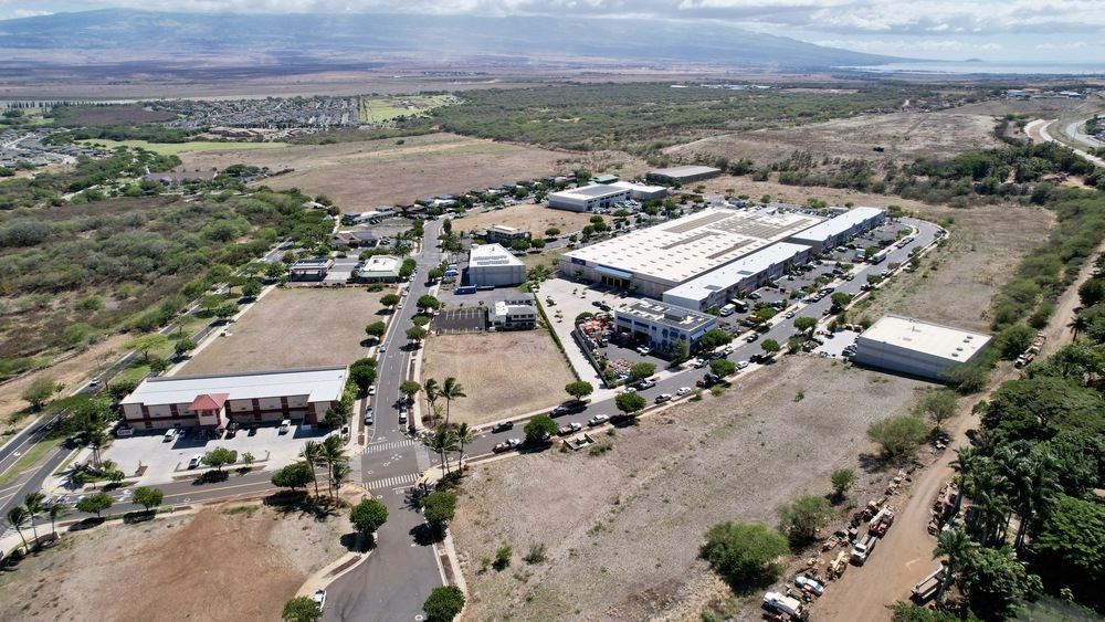 Fee Simple VMX Zoned Vacant Lots | Maui Lani Village Center