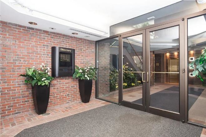 Cornerstone Office Center - 800 Hingham Street