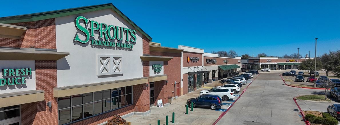 Retail space for Rent at 316 Grapevine Hwy in Hurst