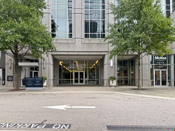 NC, Raleigh – Cap Trust Tower