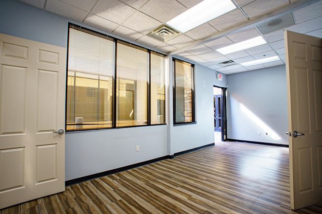 1820 Warm Springs- OFFICE FOR LEASE