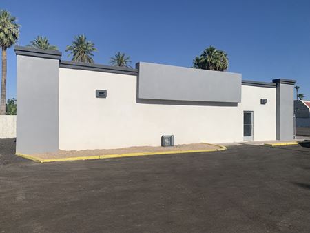 Commercial space for Rent at 5830 N 59th Ave in Glendale