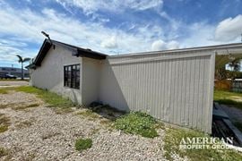 Freestanding NNN Retail Investment on Manatee Avenue West