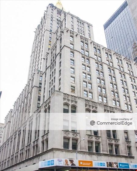 Retail space for Rent at 370 Park Avenue South in New York