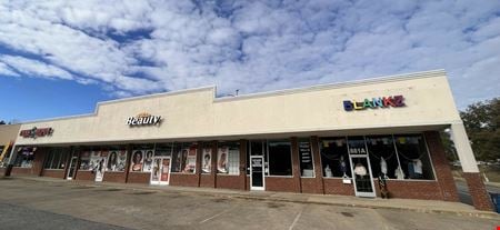 Retail space for Rent at 881 Highway 51 S in Covington