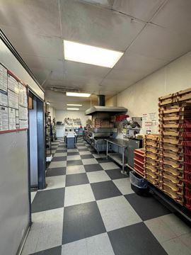 Mr. Jim's Pizza