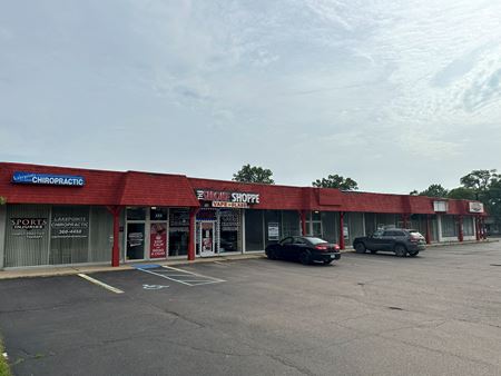 Photo of commercial space at 7918-7938 Cooley Lake Rd in Waterford