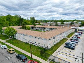 Courtyard Apartments
