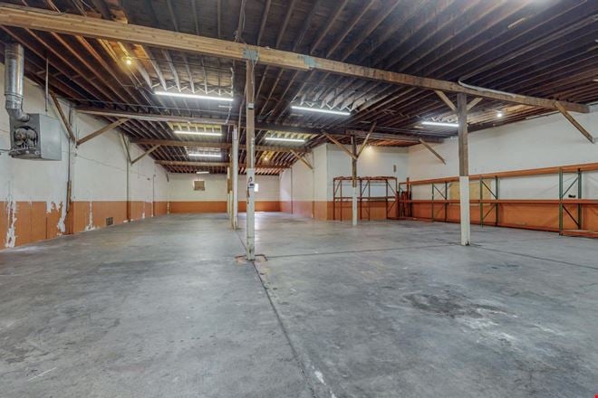 1823 Commercial St NE Suite A