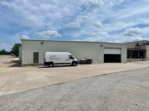 628 Old Saint Marys Rd (Rear)