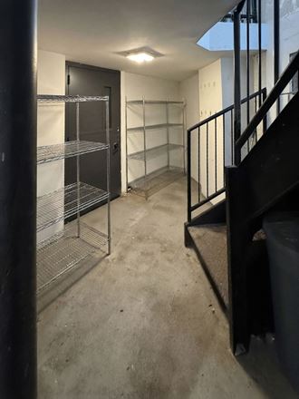 800 SF | 902 Broadway | One-Story Vented Retail Building in Bushwick for Lease