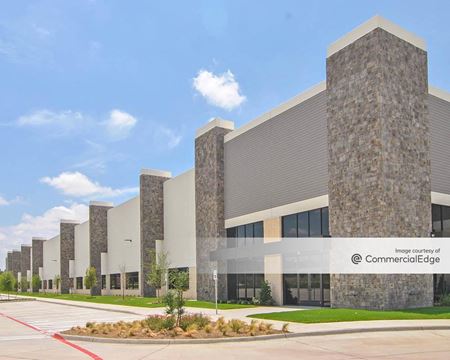 The Rock at Star Business Park - Frisco