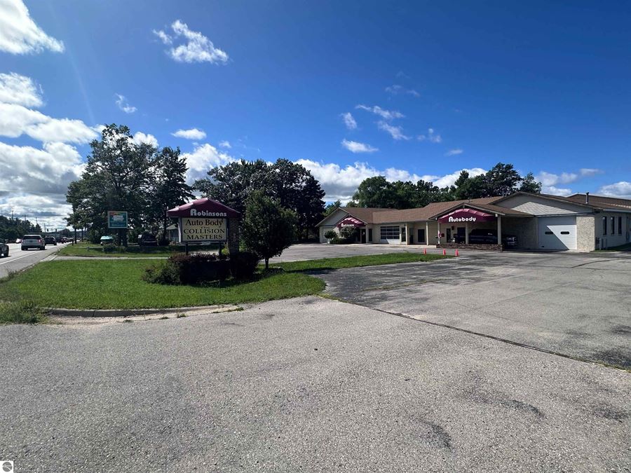 880 W South Airport Rd