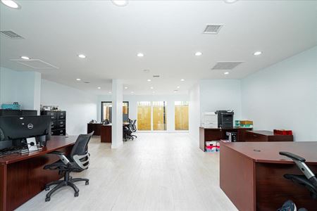 Commercial space for Sale at 1913 e 17th st santa ana ca 92705 in Santa Ana