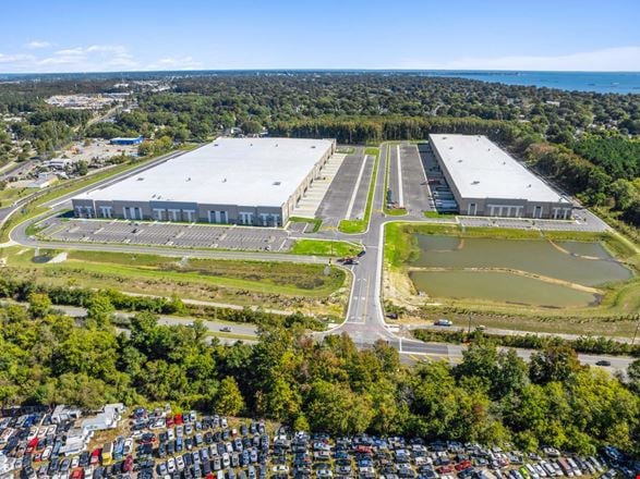 Phenix Commerce Center Building 2