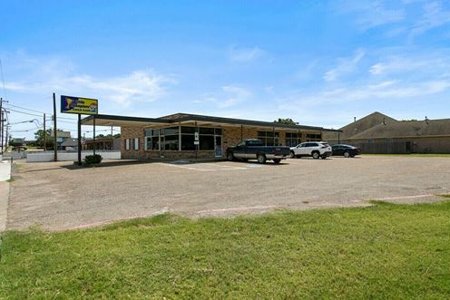 641 W Bedford Euless Rd