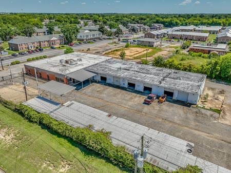 Photo of commercial space at 5600 Calmar Dr in Montgomery