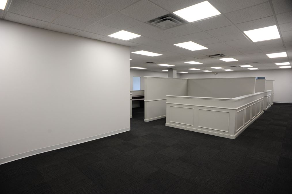 4100 Horizons Drive Executive Suites