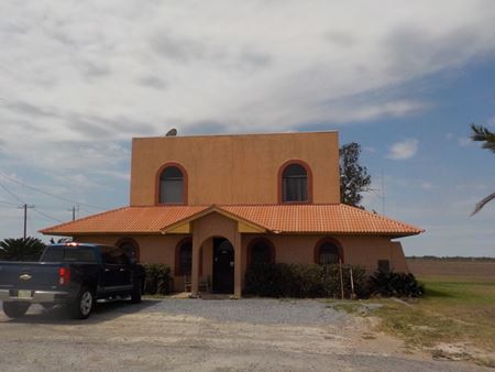 Commercial space for Rent at 13785 FM 3067 in LA FERIA