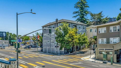 1000 E 33rd St, Oakland, CA 94610