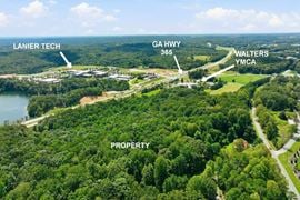 2582 White Sulphur RD