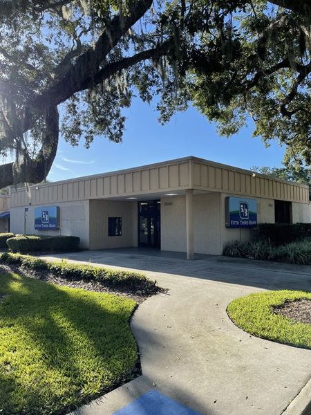 Free Standing Office Building with Land - Bradenton
