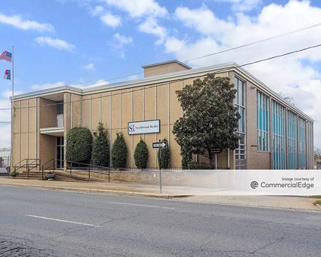 Photo of commercial space at 165 South York Street in Gastonia