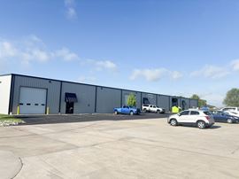 FOR LEASE: 5,850 SF Office/Warehouse