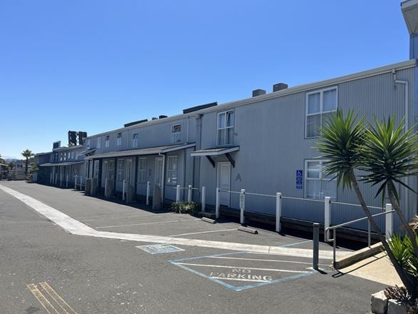 12 East Sir Francis Drake Boulevard