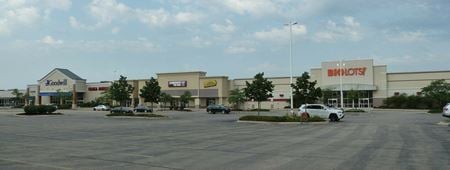 Retail space for Rent at 121-139 S. Weber Road in Bolingbrook
