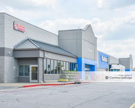 Retail space for Rent at 7001 Concourse Pkwy in Douglasville