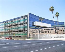 Wilshire Robertson Plaza