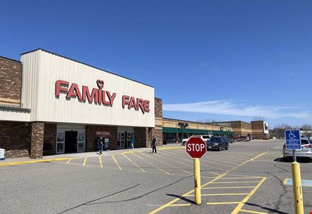 Retail space for Rent at 951-975 E Frontage Rd in Litchfield