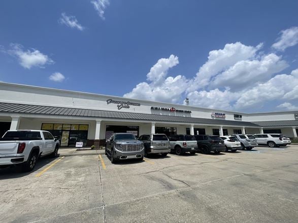 Perkins Crossing - Sublease Opportunity (2-Yr. Lease)