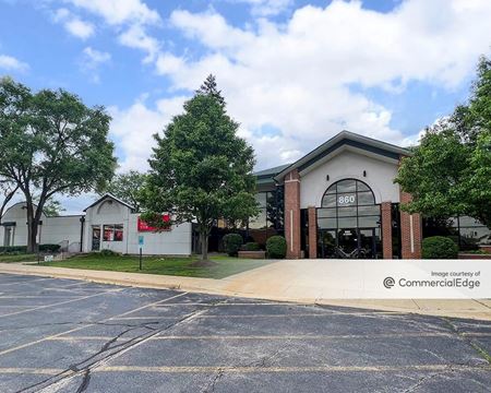 Commercial space for Rent at 860 Summit Street in Elgin