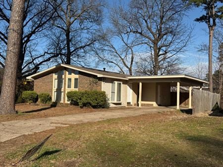 Photo of commercial space at 3726 Bann Avenue in Texarkana