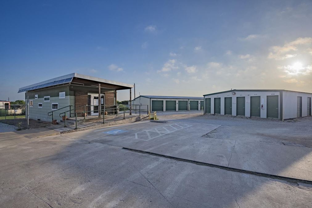 RIO VISTA MINI & TRIO SELF STORAGE