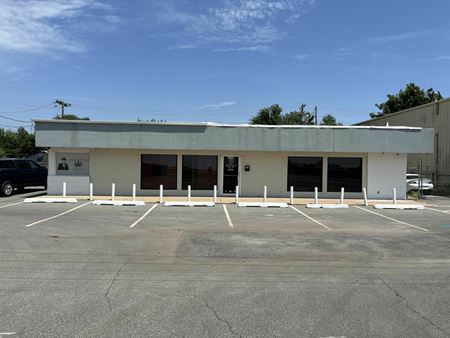 Photo of commercial space at 5310 N Rockwell in Bethany