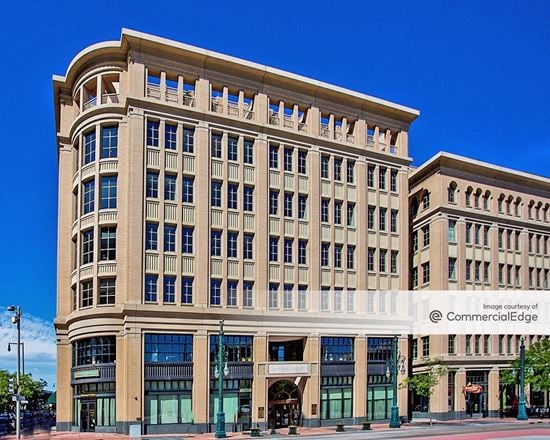 16 Market Square