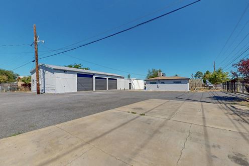 North Valley Warehouse with Oversized Yard