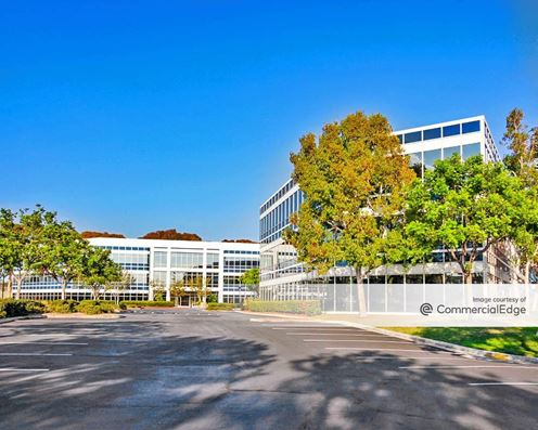 Carlsbad Pacific Center III