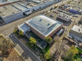 Freestanding Building + Apartment w/ CA-41 Billboard Signage/Exposure