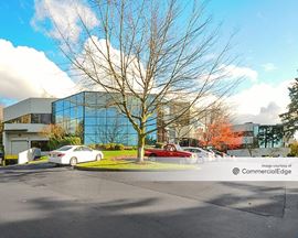 Overlake 520