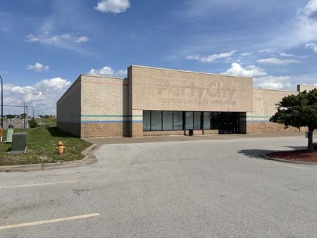 Retail space for Rent at 5255 Elmore Avenue in Davenport