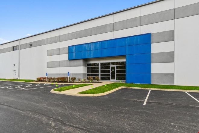 Rickenbacker Commerce Crossing 1